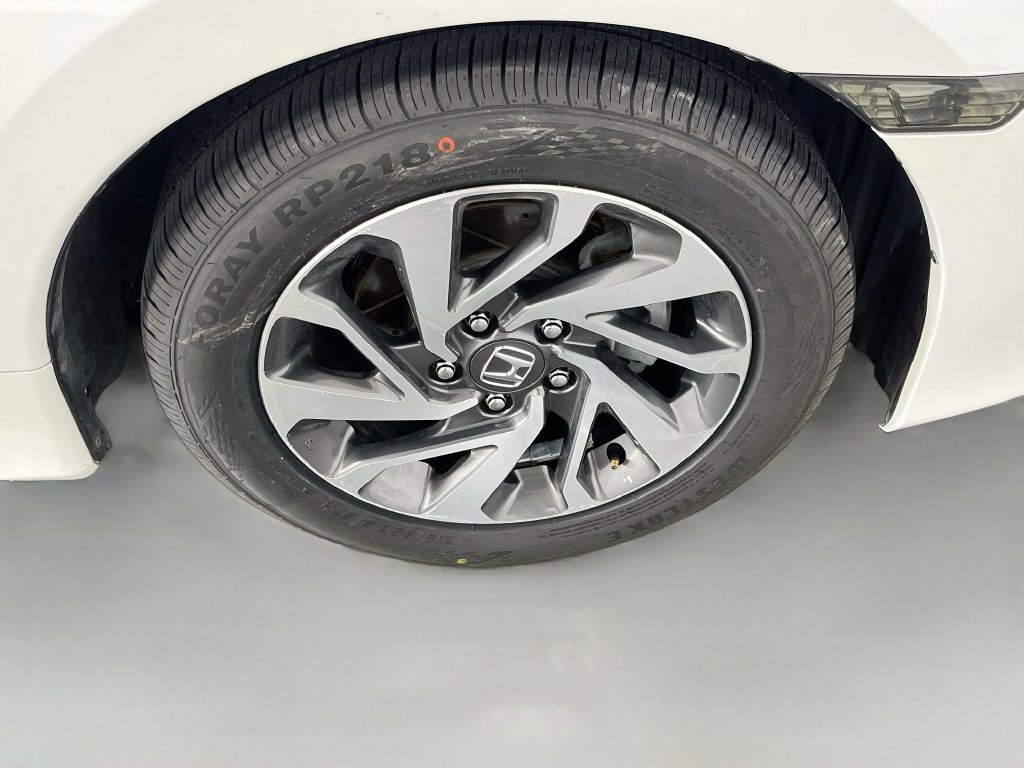 Used 2016 Honda Civic EX image 33