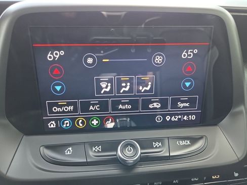 Used 2020 Chevrolet Camaro LT w/ RS Package image 44