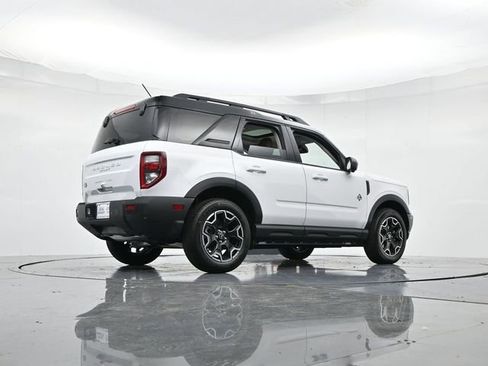 New 2025 Ford Bronco Sport Outer Banks w/ Outer Banks Tech Package+ image 30