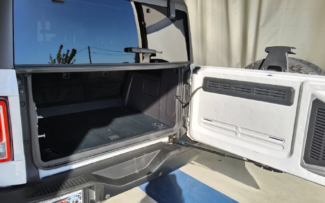 Used 2023 Ford Bronco Black Diamond AWD/4WD image 20