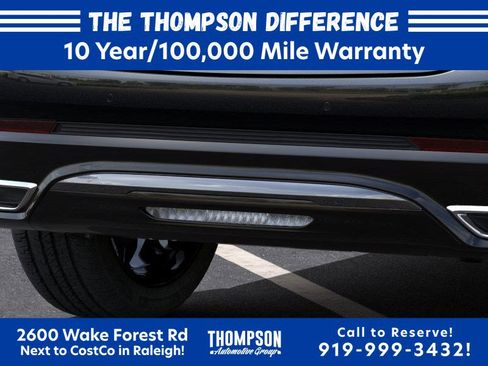 New 2025 Buick Envision Sport Touring AWD/4WD image 17