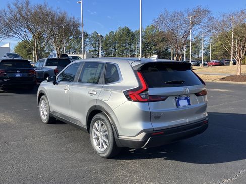 Used 2026 Honda CR-V EX image 7