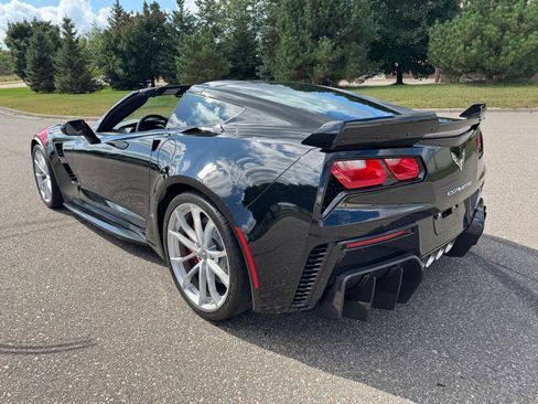 Used 2018 Chevrolet Corvette Grand Sport image 6