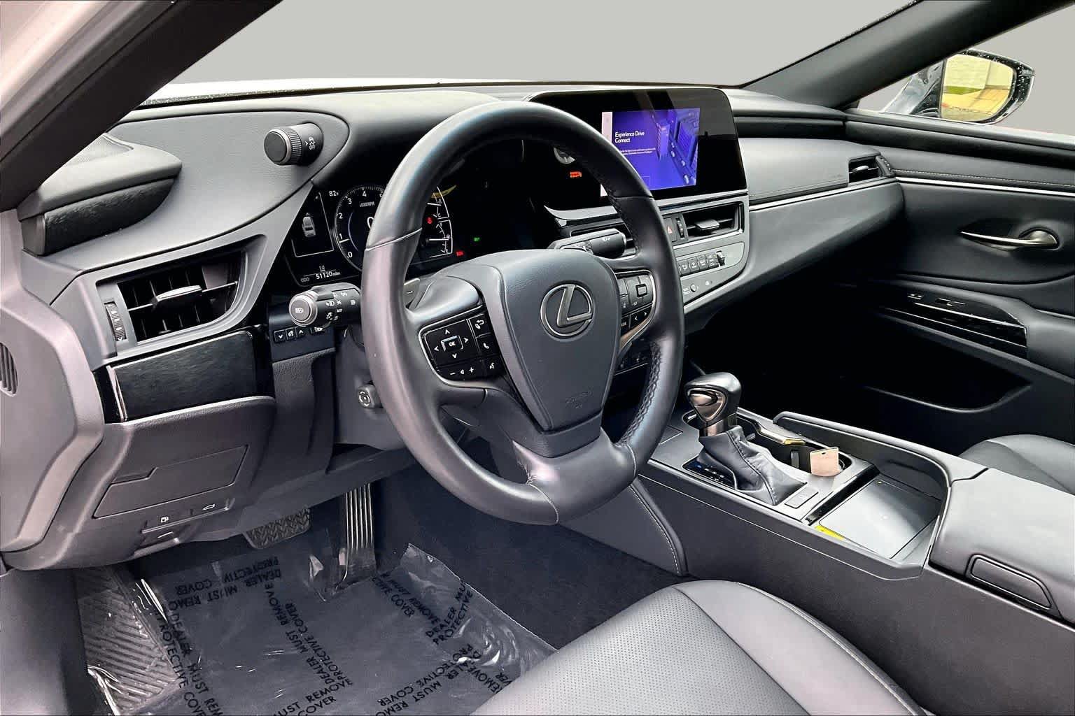 Used 2024 Lexus ES 350 w/ Premium Package FWD image 18
