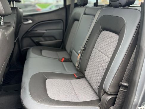 Used 2020 Chevrolet Colorado Z71 image 9