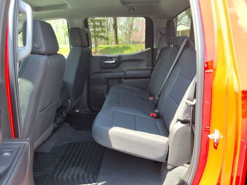 Certified 2025 Chevrolet Silverado 1500 Custom w/ Turbomax Blackout Package image 20