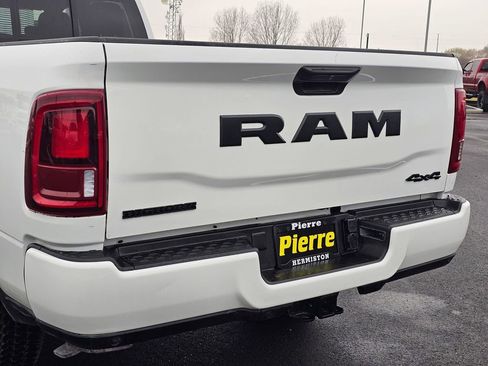 New 2025 RAM 3500 Big Horn AWD/4WD image 7