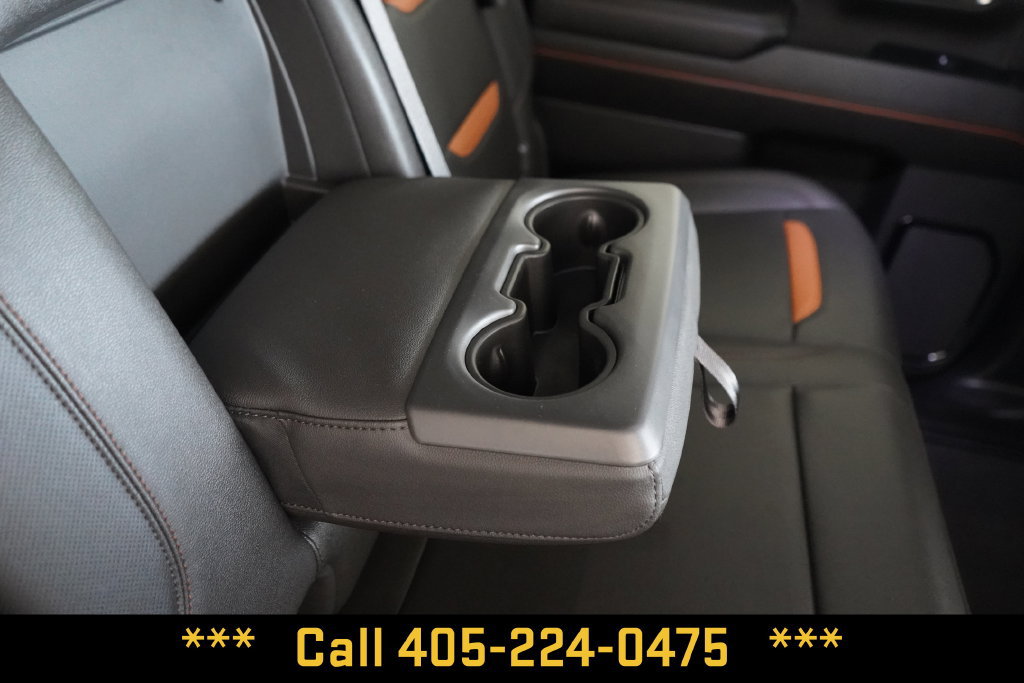 Used 2024 GMC Sierra 2500 AT4 w/ AT4 Preferred Package AWD/4WD image 32