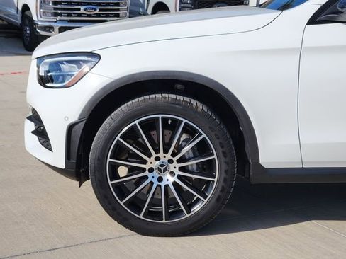Used 2023 Mercedes-Benz GLC 300 4MATIC Coupe image 9