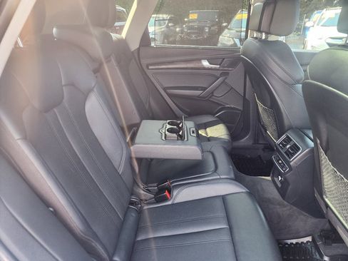 Used 2018 Audi Q5 2.0T Premium Plus w/ Premium Plus Package image 32