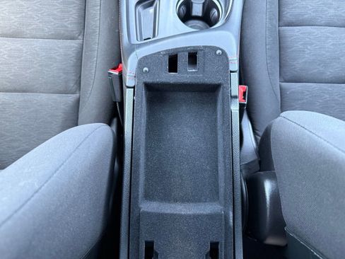 Used 2025 Dodge Durango GT RWD image 29