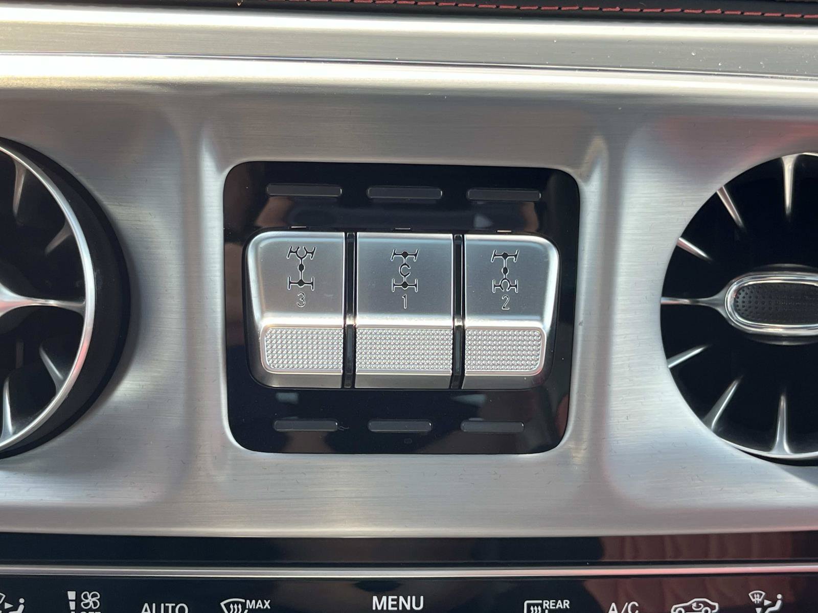 Certified 2024 Mercedes-Benz G 63 AMG 4MATIC image 35