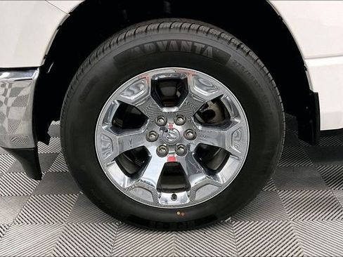 Used 2022 RAM 1500 Big Horn AWD/4WD image 10