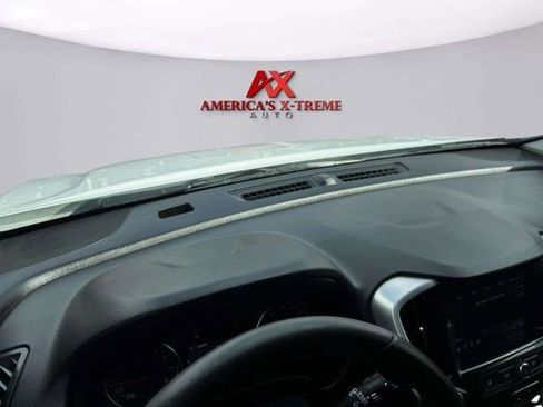 Used 2022 GMC Terrain SLE w/ Driver Convenience Package FWD image 39