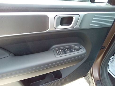 Used 2025 Hyundai Santa Fe XRT image 12