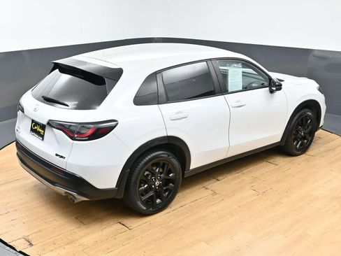 Used 2023 Honda HR-V Sport image 43