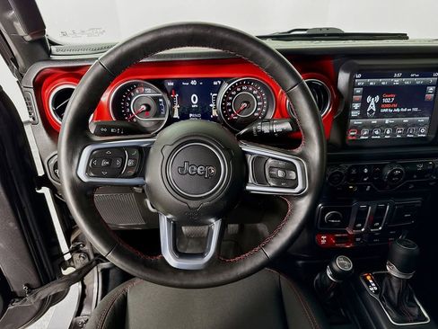 Used 2020 Jeep Wrangler Rubicon AWD/4WD image 24