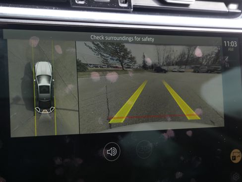 Certified 2021 Jaguar XF SE image 33