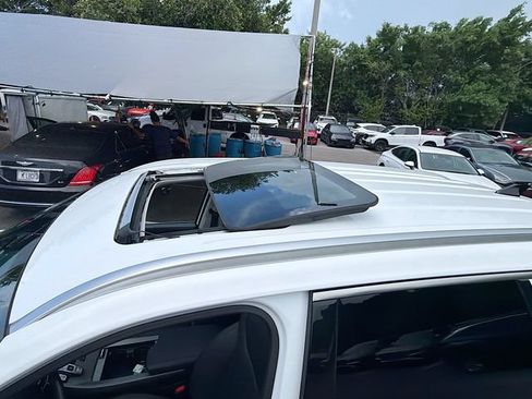 Used 2021 Hyundai Palisade SEL w/ Premium Package FWD image 22