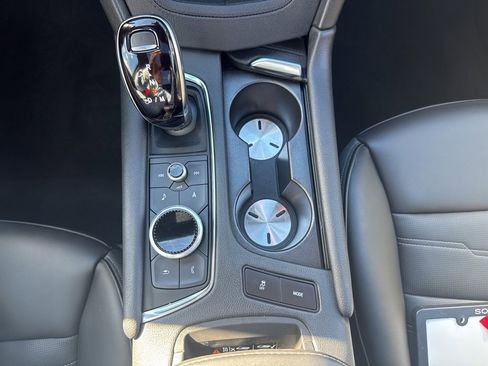 Certified 2025 Cadillac XT6 Premium Luxury w/ Platinum Package image 30