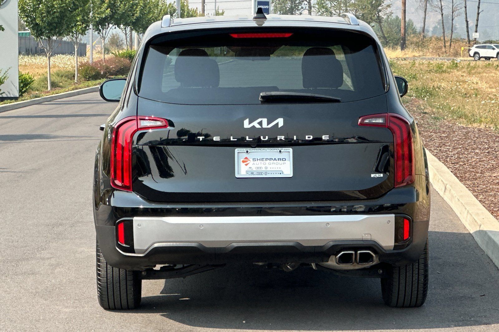 Used 2024 Kia Telluride S w/ S Sunroof Package AWD/4WD image 4