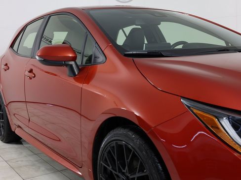 Used 2020 Toyota Corolla XSE image 39