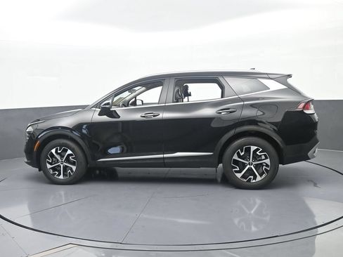 Used 2024 Kia Sportage EX AWD/4WD image 3