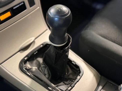 Used 2010 Toyota Corolla image 30