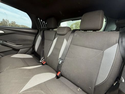 Used 2018 Ford Focus ST FWD image 9