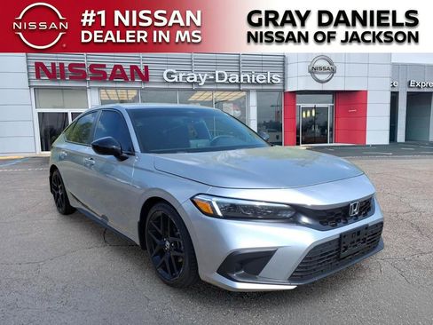 Used 2023 Honda Civic Sport image 1