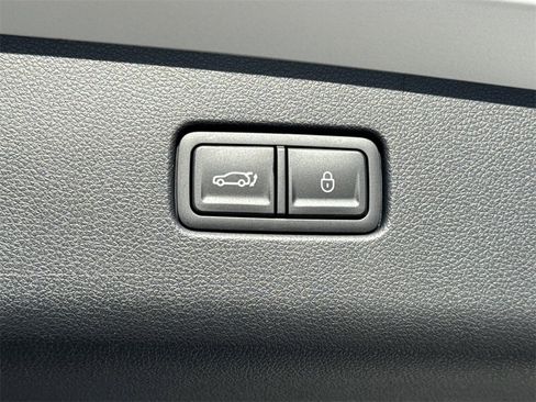 New 2026 Genesis GV70 2.5T image 19