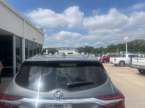 Used 2020 Buick Enclave Avenir FWD image 7