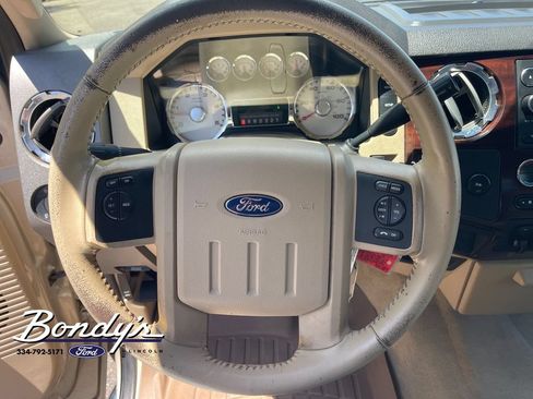 Used 2009 Ford F250 4x4 Crew Cab Super Duty image 7