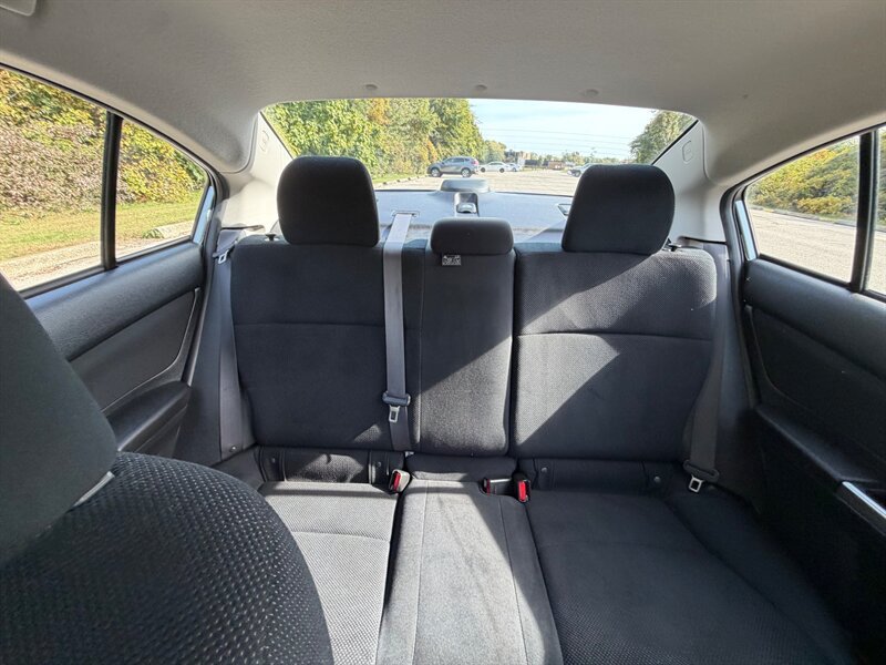 Used 2016 Subaru Impreza 2.0i Premium AWD/4WD image 11