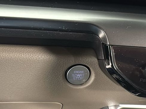 New 2026 Kia Carnival image 25