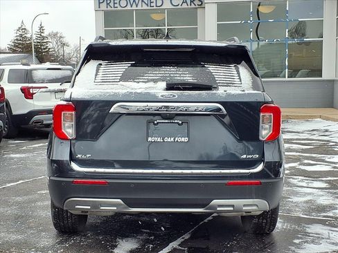 Used 2023 Ford Explorer XLT w/ Equipment Group 202A image 23