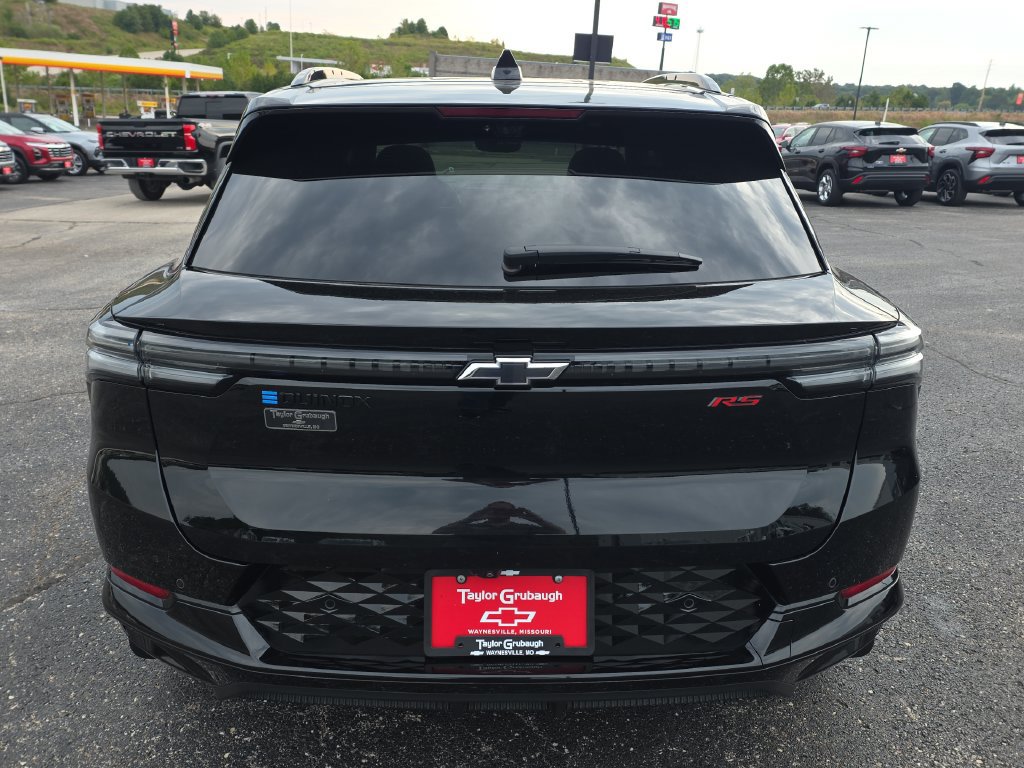 Used 2025 Chevrolet Equinox EV RS w/ Convenience Package II FWD image 7