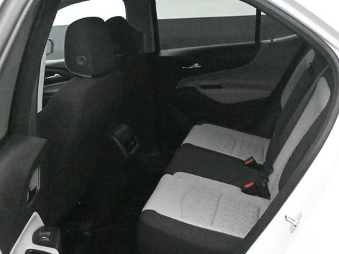 Used 2024 Chevrolet Equinox LS w/ LS Convenience Package FWD image 13