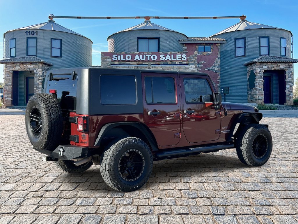 Used 2010 Jeep Wrangler Unlimited Sport AWD/4WD image 5