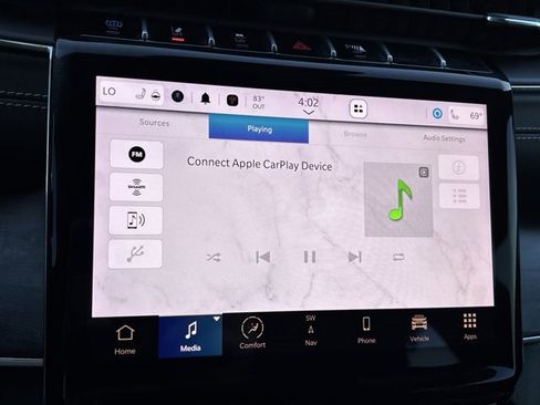 Used 2023 Jeep Grand Cherokee Overland w/ Luxury Tech Group IV image 35