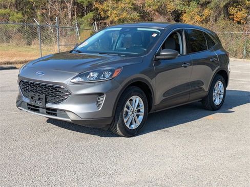 Used 2022 Ford Escape SE image 7