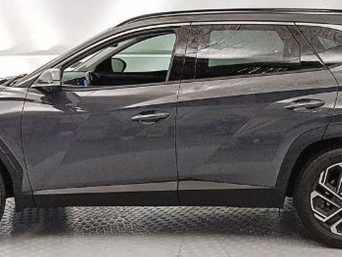 Used 2025 Hyundai Tucson Limited FWD image 5