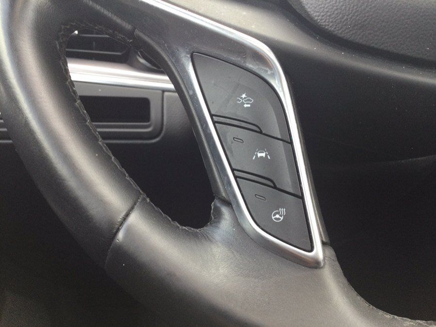 Used 2018 Cadillac XT5 Luxury w/ Driver Awareness Package AWD/4WD image 29