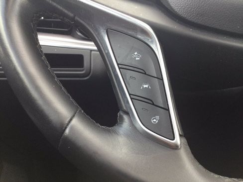 Used 2018 Cadillac XT5 Luxury w/ Driver Awareness Package AWD/4WD image 29