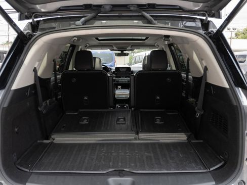 Used 2023 Nissan Pathfinder Platinum AWD/4WD image 21