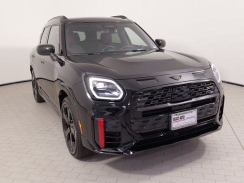 Used 2025 MINI Cooper Countryman John Cooper Works w/ Comfort Package Max AWD/4WD image 5