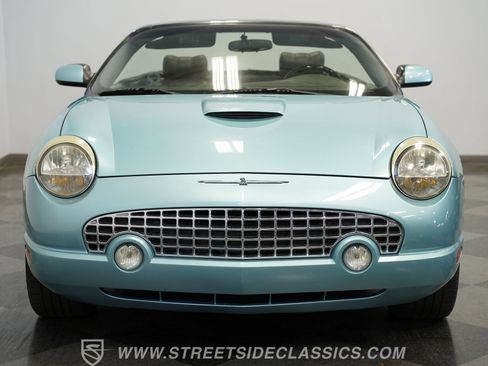Used 2002 Ford Thunderbird RWD image 18