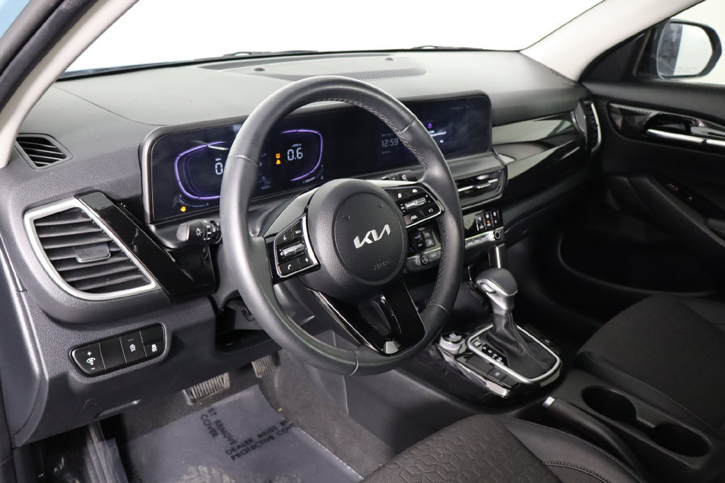 Used 2026 Kia Seltos S FWD image 24