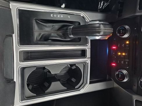 Used 2018 Ford F150 Platinum image 27