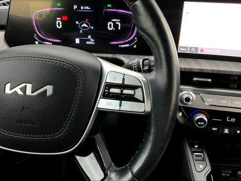 Used 2023 Kia Telluride EX image 48